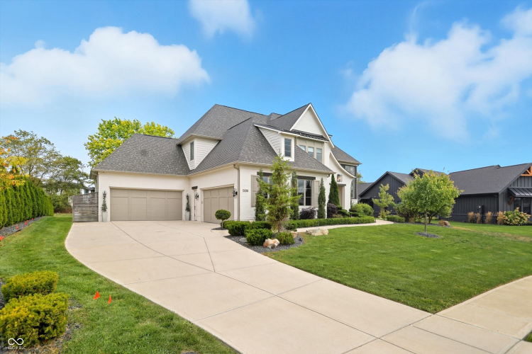 Listing Image 83