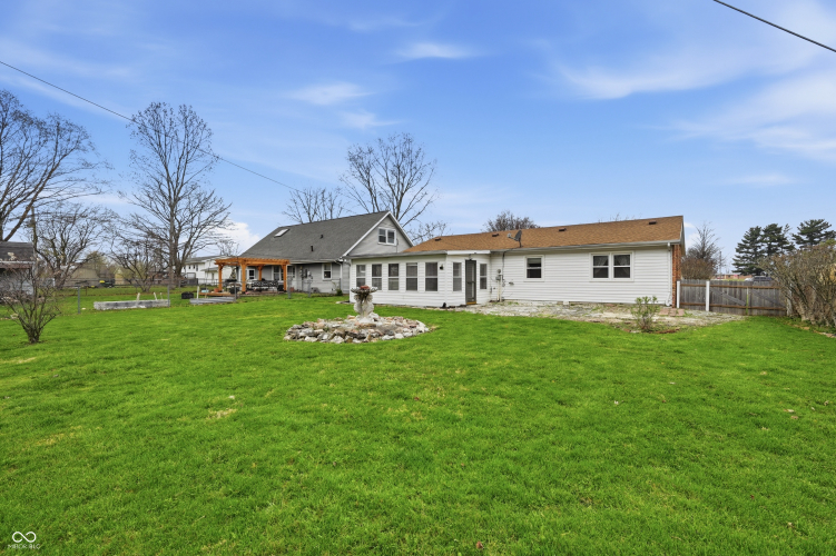 Listing Image 19