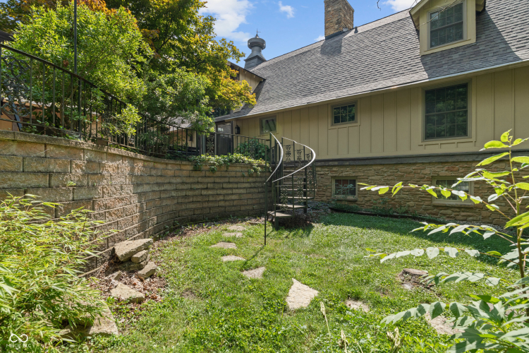 Listing Image 91