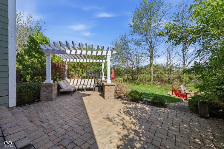 Listing Image 54