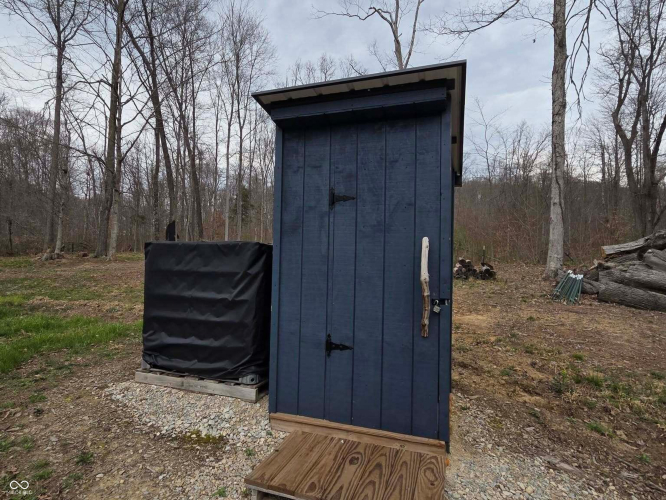 Listing Image 14