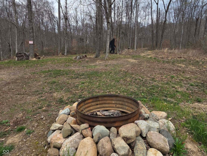 Listing Image 17