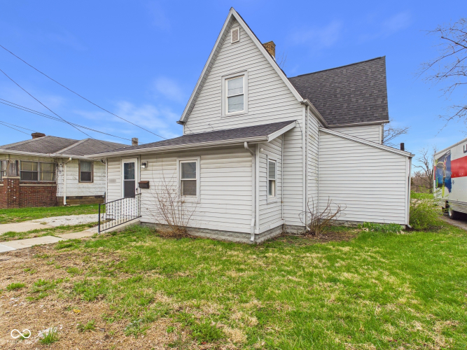Listing Image 3