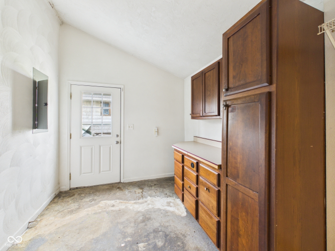 Listing Image 26
