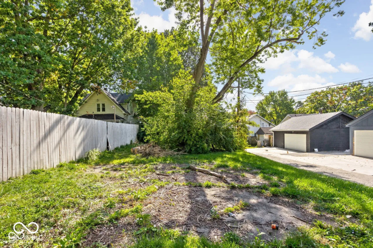 Listing Image 5