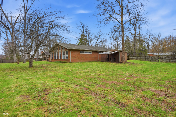 Listing Image 44