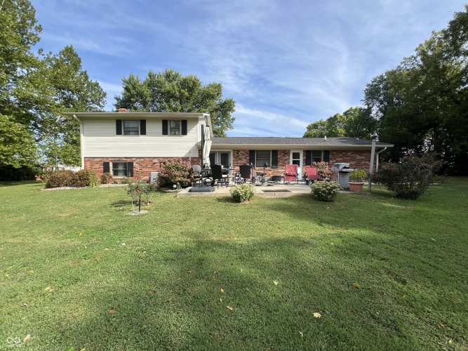 Listing Image 12