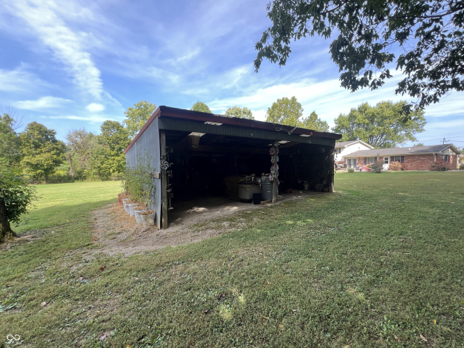 Listing Image 13