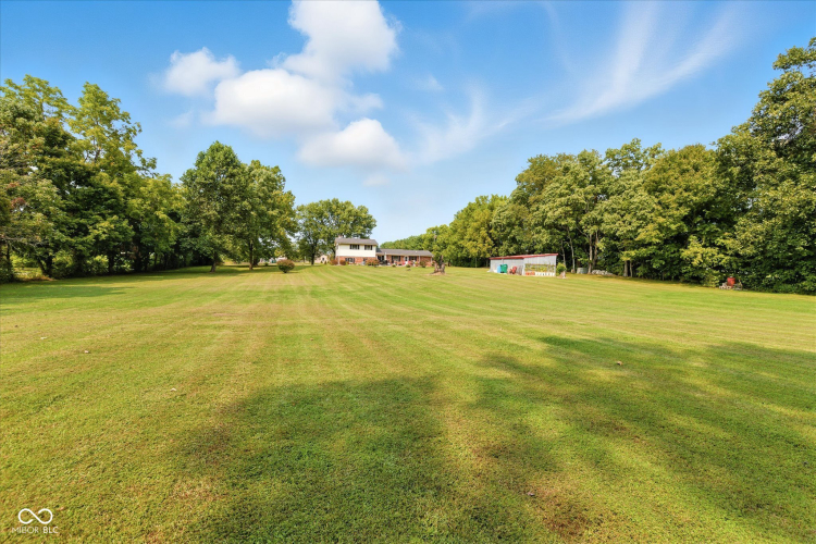 Listing Image 36