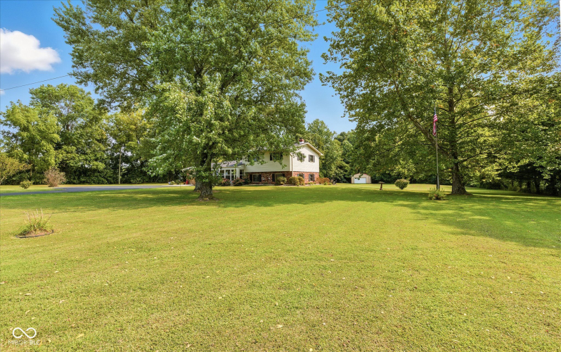 Listing Image 40