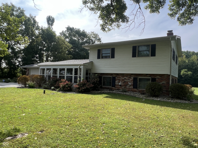 Listing Image 7