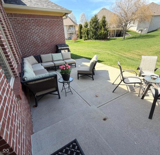 Listing Image 48