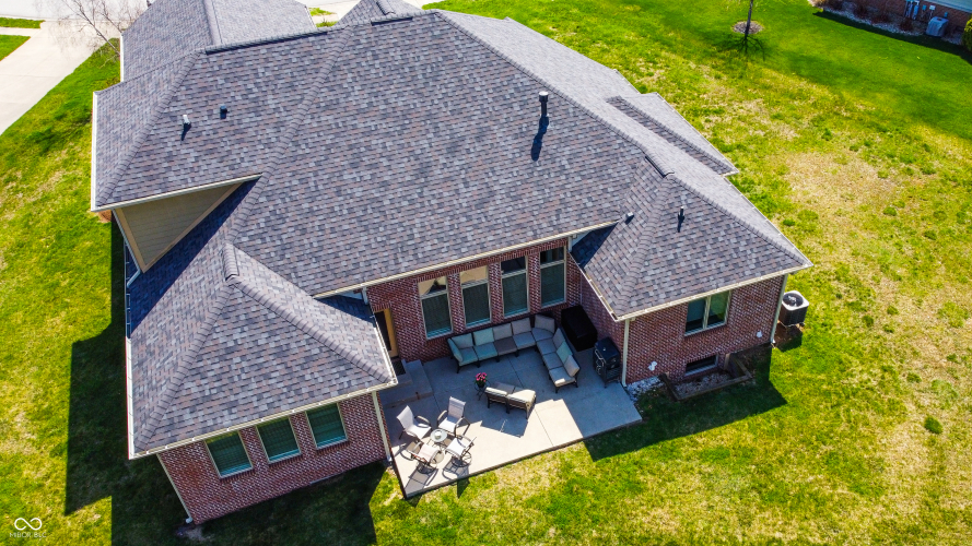 Listing Image 52