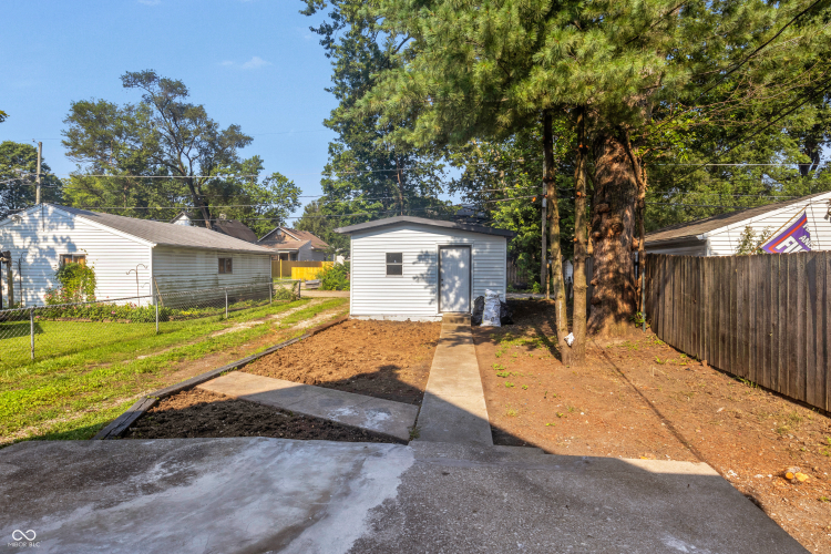 Listing Image 27