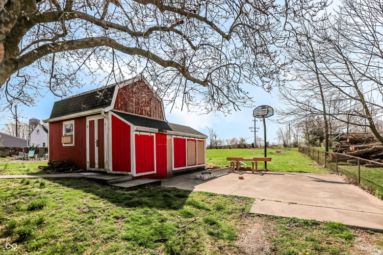 Listing Image 35
