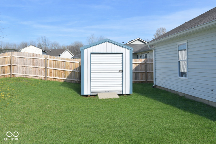 Listing Image 14