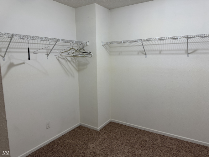 Listing Image 30