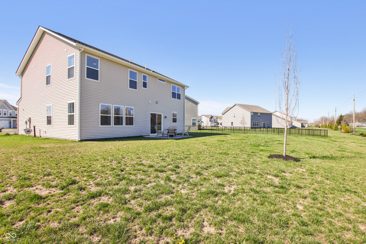 Listing Image 42