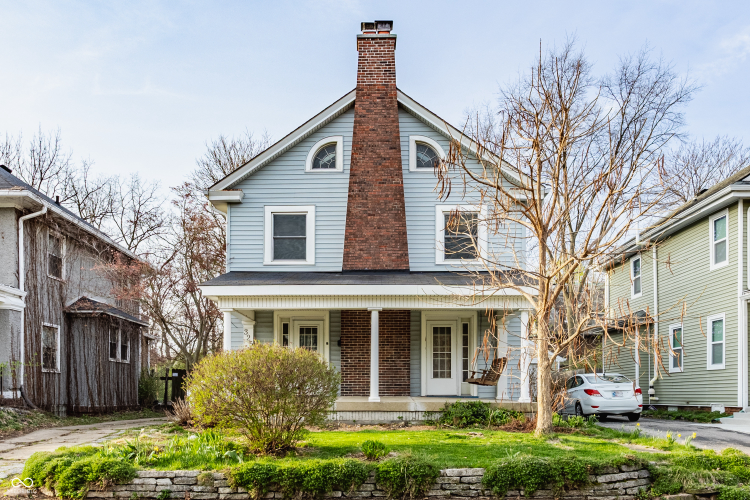 Listing Image 8