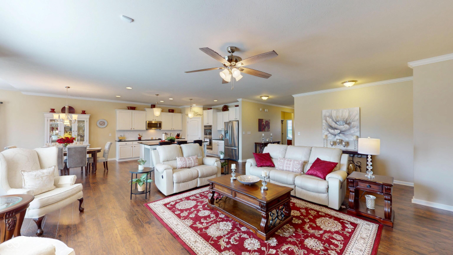 Listing Image 9