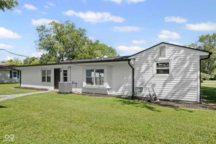Listing Image 18