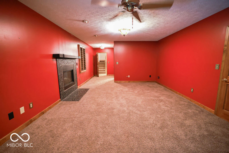 Listing Image 26