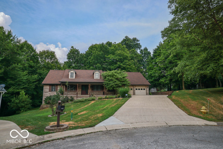 Listing Image 6