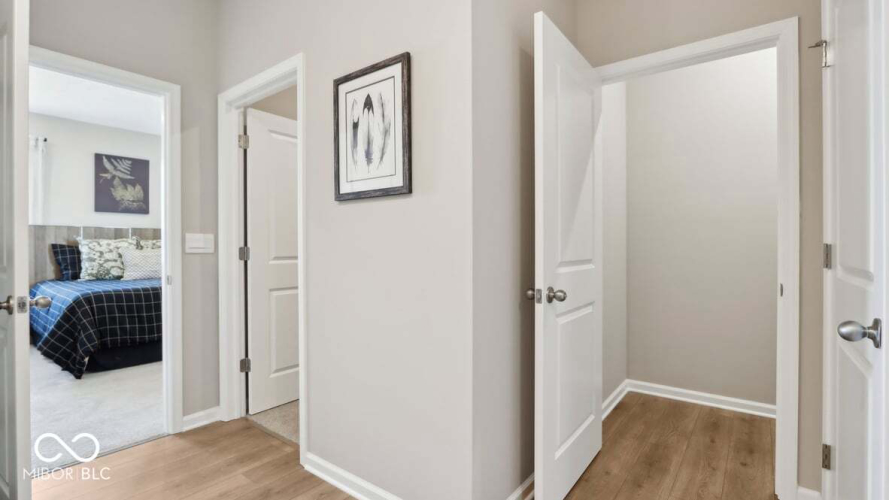 Listing Image 46