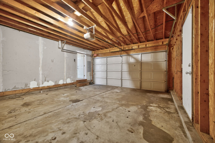 Listing Image 30