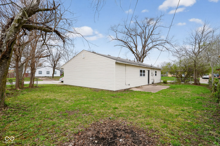 Listing Image 25