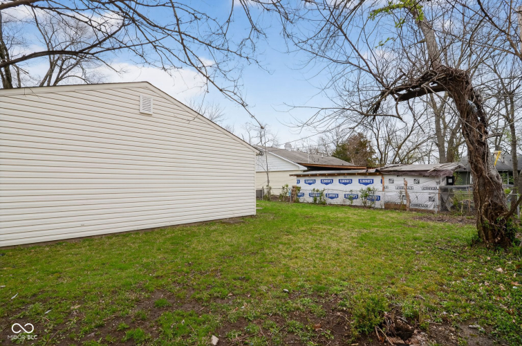 Listing Image 27