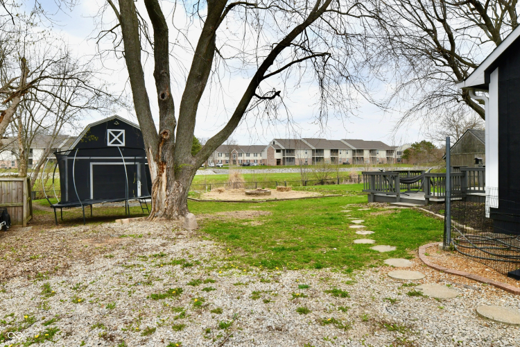 Listing Image 42