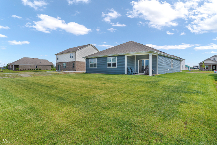 Listing Image 24