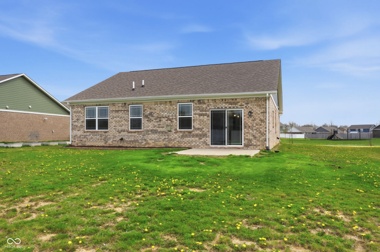 Listing Image 17
