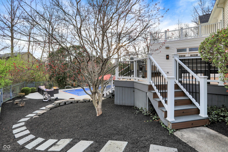 Listing Image 104