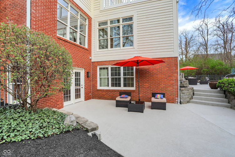 Listing Image 97