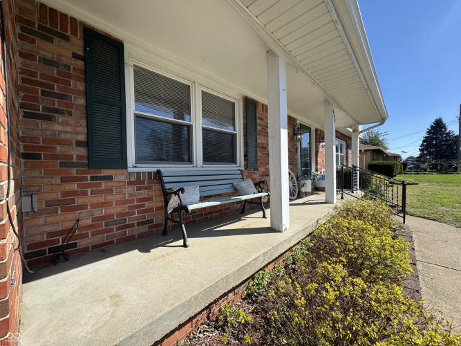 Listing Image 44