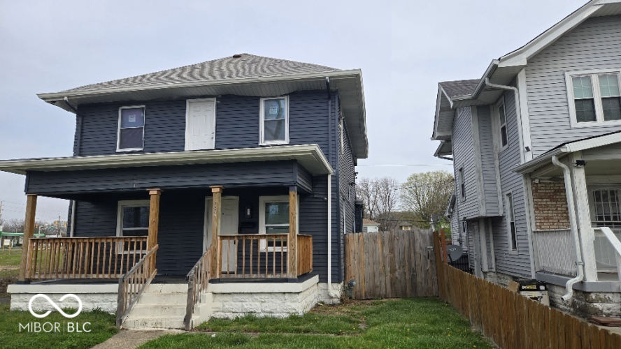 Listing Image 3