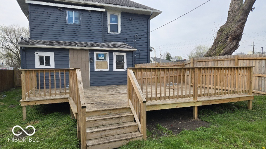 Listing Image 5