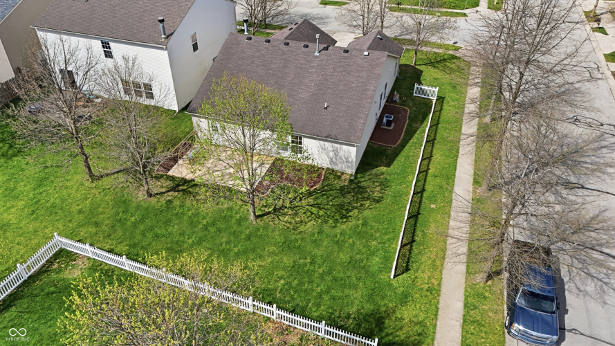 Listing Image 24