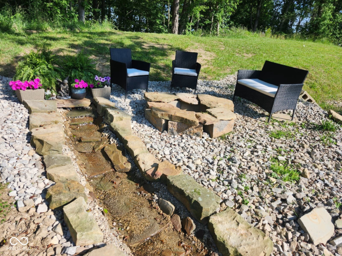 Listing Image 104
