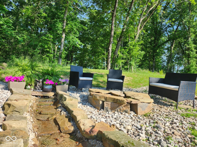 Listing Image 105