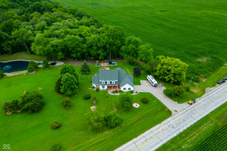 Listing Image 84