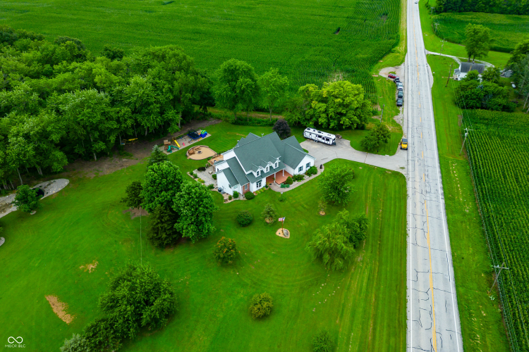 Listing Image 85