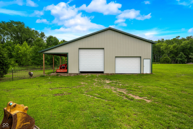 Listing Image 95