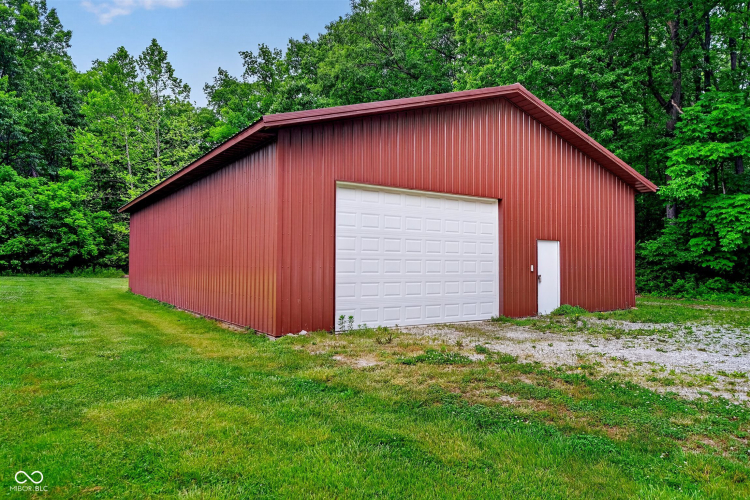 Listing Image 33