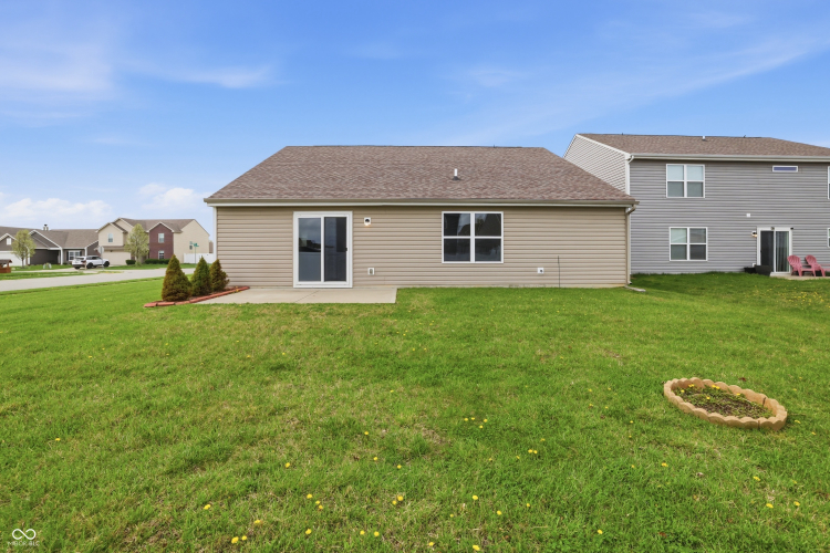 Listing Image 29