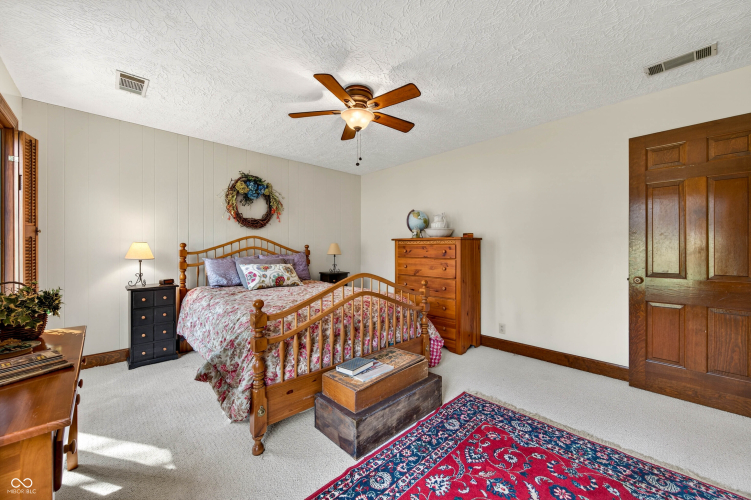 Listing Image 116