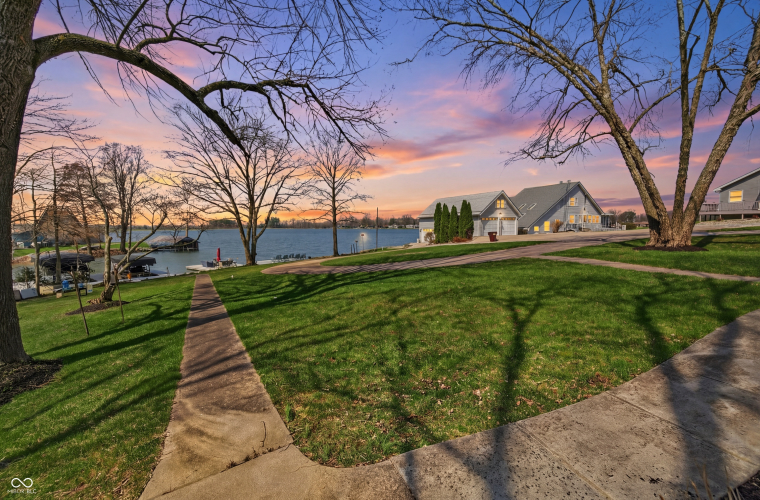 Listing Image 124