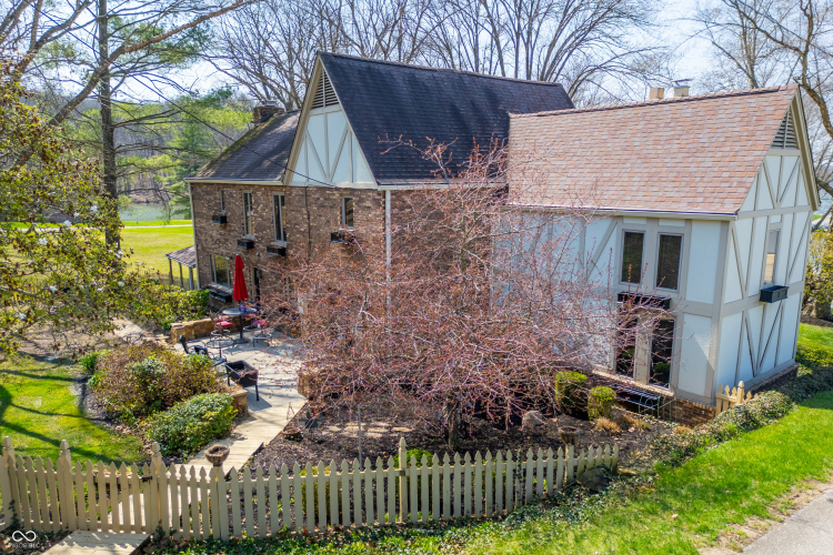 Listing Image 23